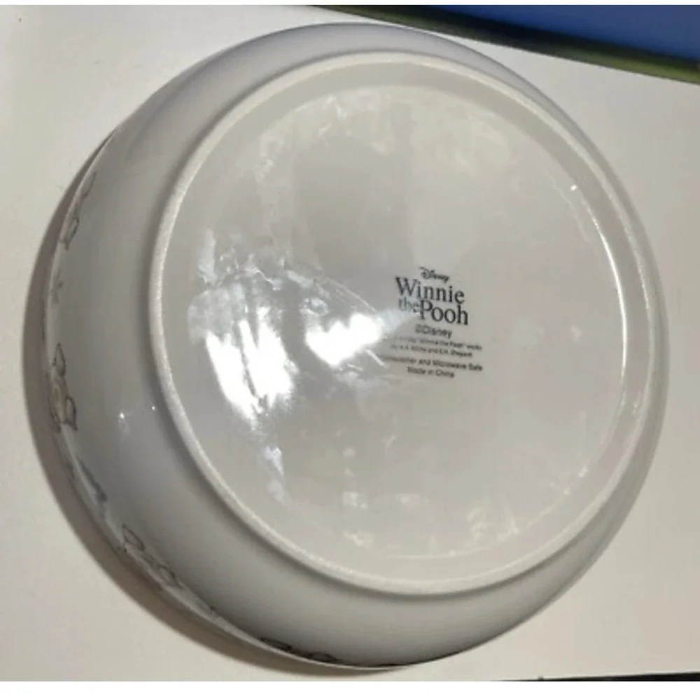 Disney Winnie the Pooh Christmas Snowflake Time For Sharing Dinner‎ Bowl Platter